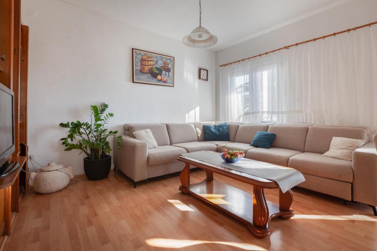 Apartments By The Sea Igrane, Makarska - 310 Exterior foto