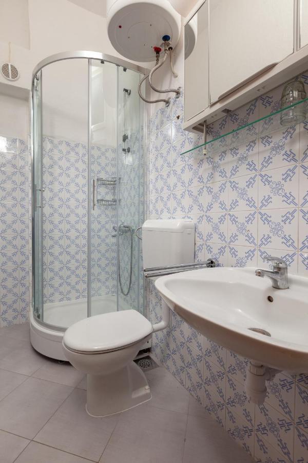 Apartments By The Sea Igrane, Makarska - 310 Exterior foto