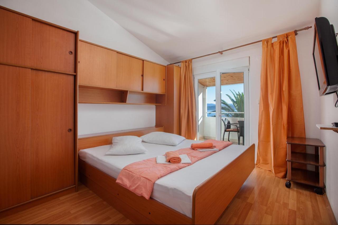 Apartments By The Sea Igrane, Makarska - 310 Exterior foto